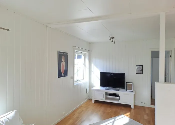 Warm And Cozy With Panoramic View Above The Center * Тромсё