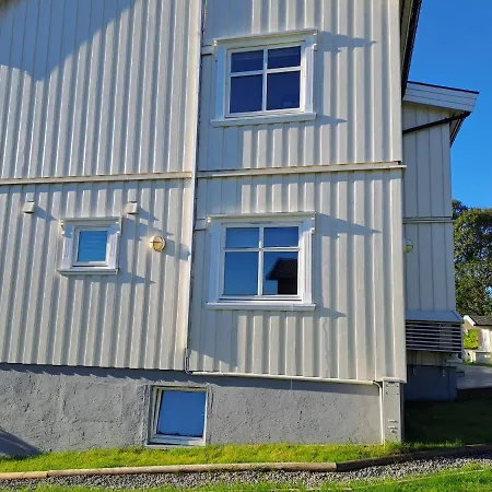 Warm And Cozy With Panoramic View Above The Center * Tromso