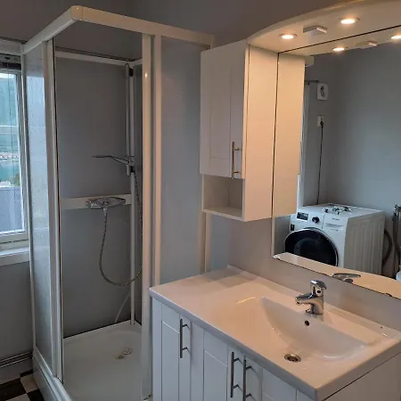 Warm And Cozy With Panoramic View Above The Center Apartment Tromso